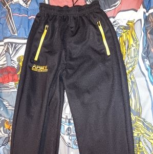 Army jogging pants